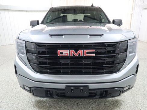 Used 2023 GMC Sierra 1500 Elevation AWD/4WD image 7