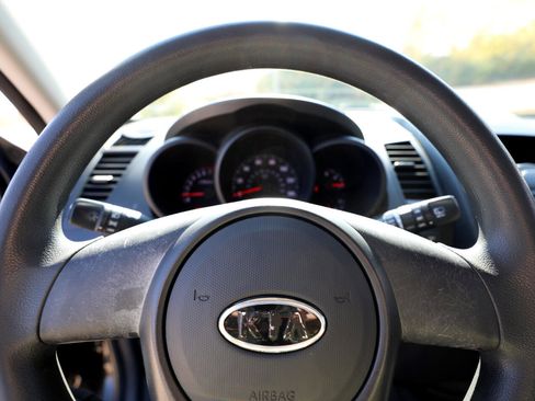 Used 2010 Kia Soul image 18
