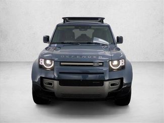 Used 2022 Land Rover Defender 110 X-Dynamic SE video 2
