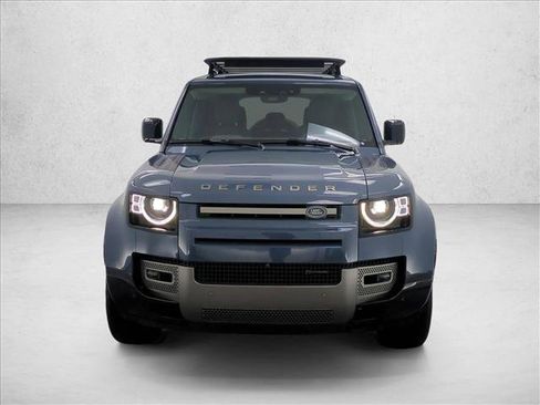 Used 2022 Land Rover Defender 110 X-Dynamic SE image 2