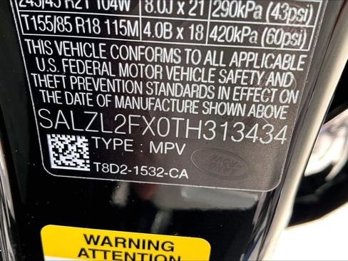 New 2026 Land Rover Range Rover Evoque Dynamic SE AWD/4WD image 7