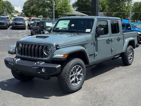 New 2026 Jeep Gladiator Sport AWD/4WD image 2