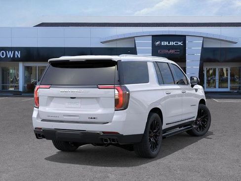 New 2026 GMC Yukon XL Denali Ultimate w/ LPO, Floor Liner Package AWD/4WD image 4