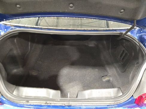 Used 2021 Chevrolet Camaro LT w/ Technology Package RWD image 12