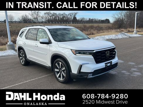 Used 2023 Honda Pilot Elite image 1