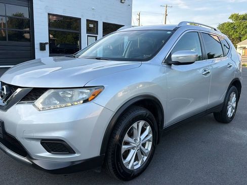 Used 2015 Nissan Rogue SV AWD/4WD image 13