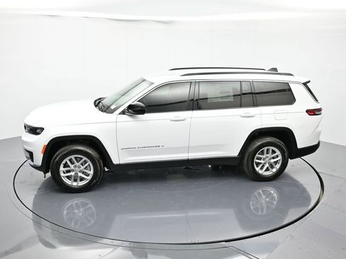 New 2025 Jeep Grand Cherokee L Laredo image 42