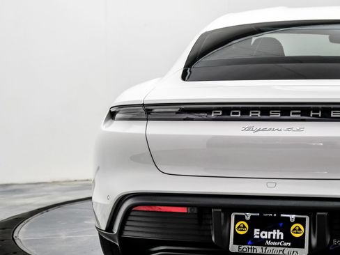 Used 2023 Porsche Taycan 4S AWD/4WD image 13