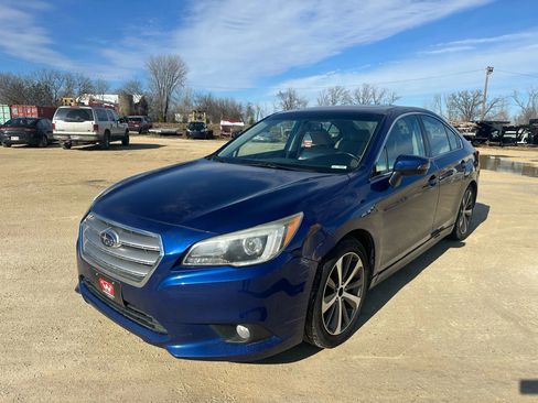 Used 2016 Subaru Legacy 2.5i Limited image 2