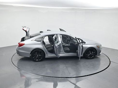 Used 2021 Honda Accord Sport image 41