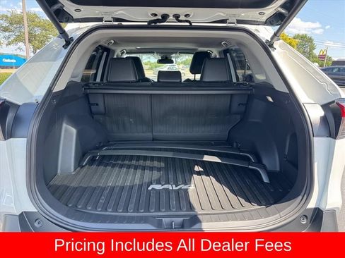Used 2025 Toyota RAV4 XLE Premium FWD image 10