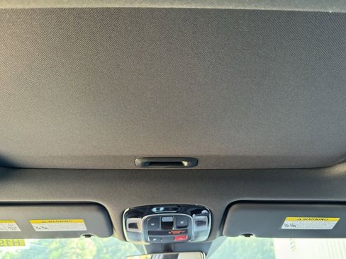 New 2025 Hyundai Santa Cruz Limited image 3