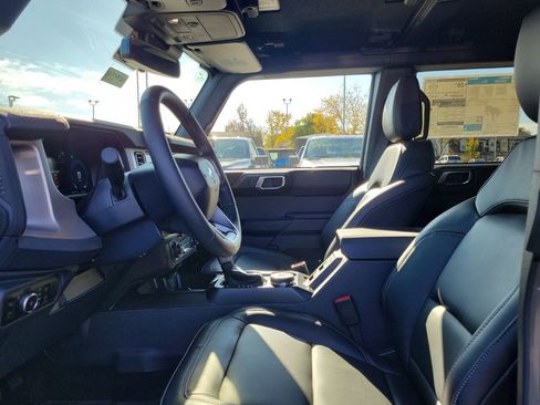 New 2025 Ford Bronco Outer Banks image 16