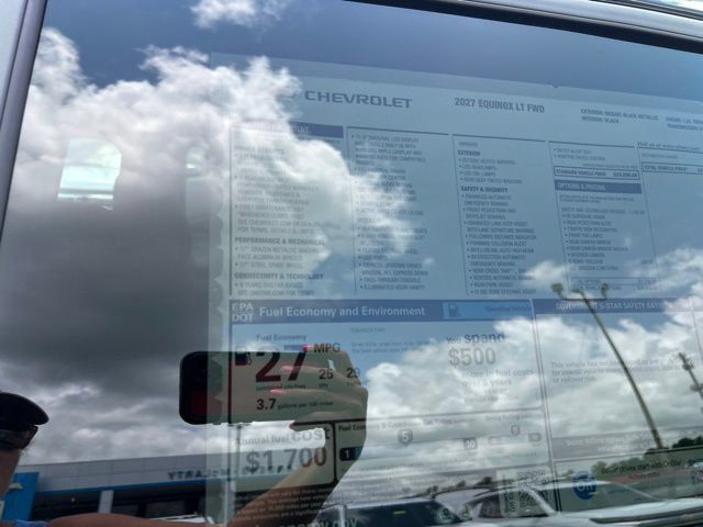 New 2027 Chevrolet Equinox LT w/ Safety and Technology Package FWD image 34