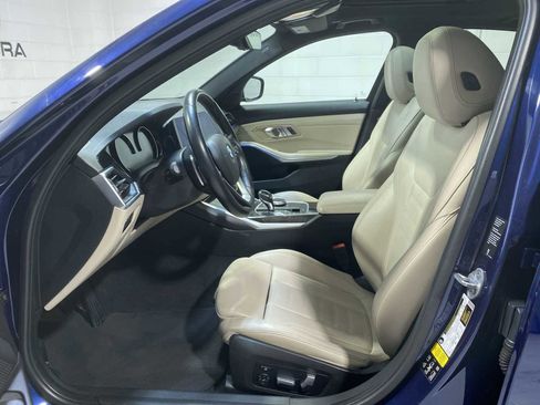 Used 2020 BMW 330i xDrive Sedan w/ Convenience Package image 2