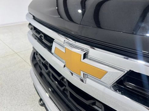 Used 2024 Chevrolet Silverado 1500 LT w/ Leather Package AWD/4WD image 29