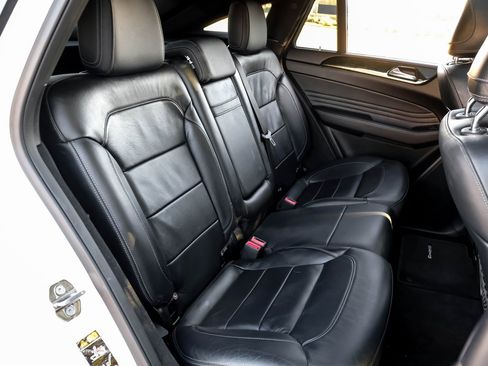 Used 2019 Mercedes-Benz GLE 43 AMG 4MATIC Coupe image 32