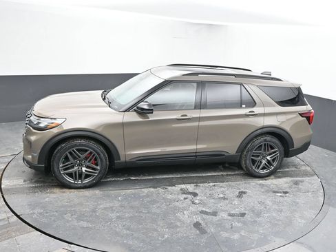 New 2026 Ford Explorer ST w/ Sun And Sound Package AWD/4WD image 60