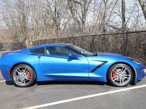 Used 2014 Chevrolet Corvette Stingray Coupe w/ 2LT Preferred Equipment Group image 9