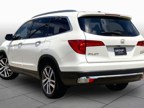 Used 2016 Honda Pilot Elite image 12