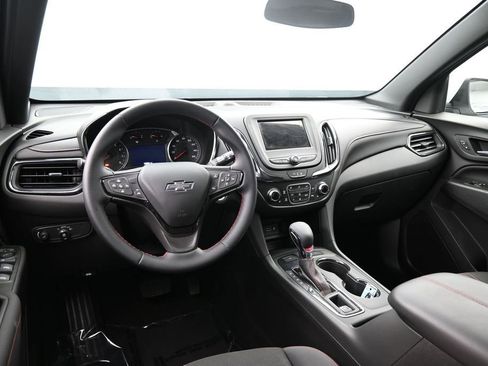 Used 2023 Chevrolet Equinox RS AWD/4WD image 11