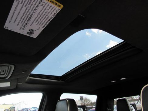 Certified 2022 GMC Sierra 1500 AT4X image 27