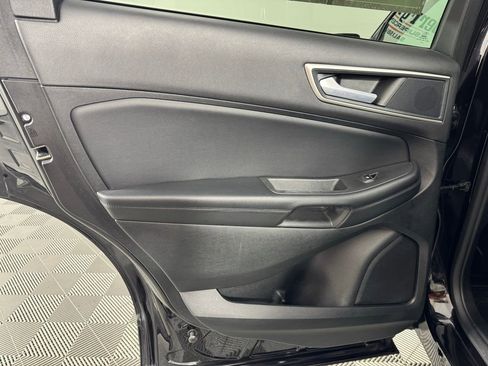 Used 2023 Ford Edge SEL image 28