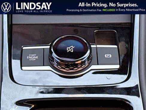 New 2026 Volkswagen Tiguan SEL R-Line AWD/4WD image 15
