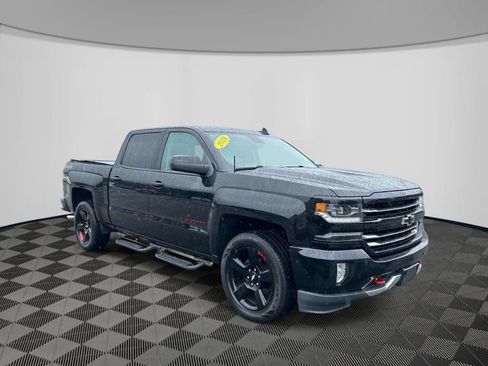 Used 2018 Chevrolet Silverado 1500 LTZ Z71 w/ Redline Edition AWD/4WD image 8