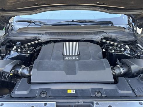 Used 2013 Land Rover Range Rover HSE AWD/4WD image 42
