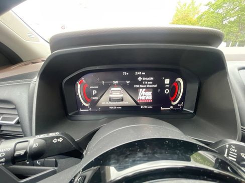 Used 2021 Nissan Rogue Platinum AWD/4WD image 27
