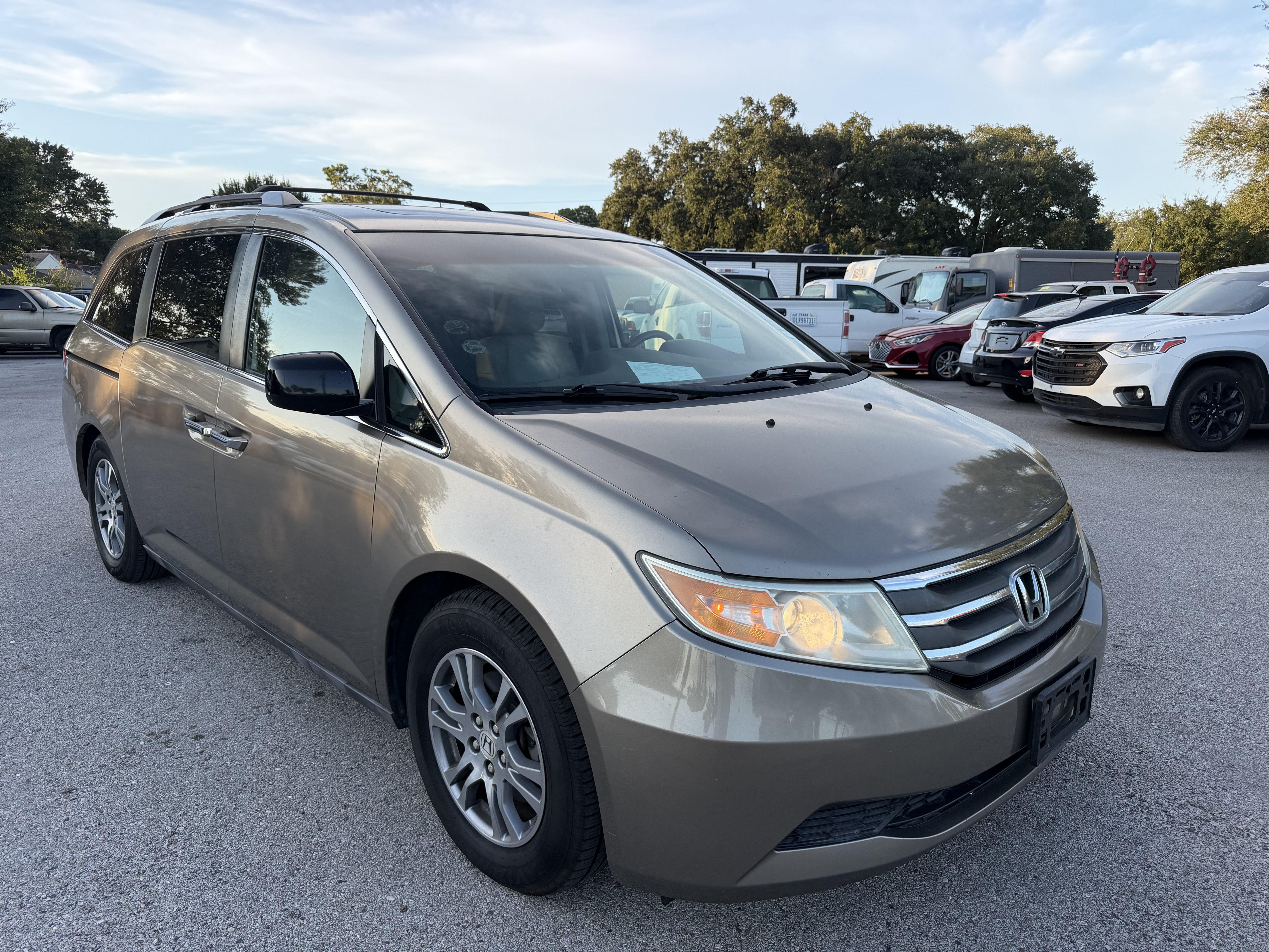 Used 2011 Honda Odyssey EX-L image 10