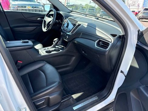 Used 2020 Chevrolet Equinox Premier w/ Premier Redline Edition AWD/4WD image 38
