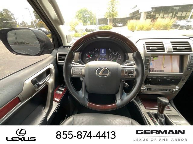 Used 2019 Lexus GX 460 Premium AWD/4WD image 15