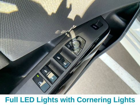 Used 2025 BMW X3 M50 w/ Premium Package image 12