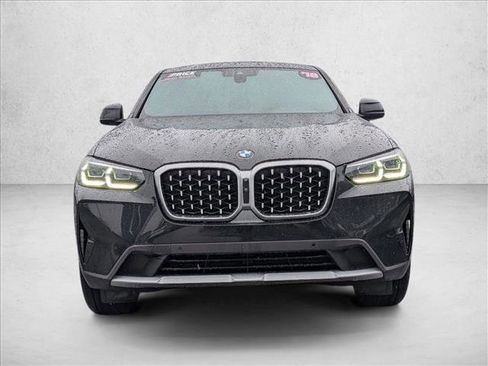 Used 2022 BMW X4 xDrive30i w/ Parking Assistance Package image 2