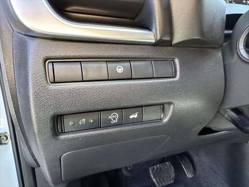 Used 2023 Nissan Rogue SV w/ SV Premium B Package image 20