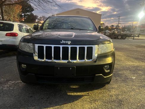 Used 2012 Jeep Grand Cherokee Laredo image 3