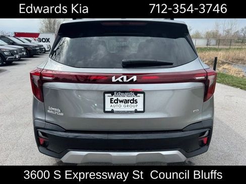 New 2026 Kia Seltos EX AWD/4WD image 11