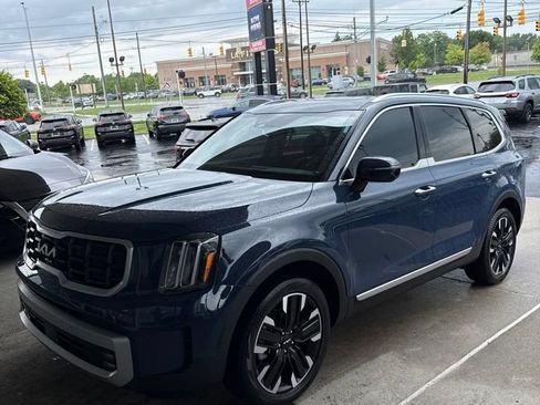 Certified 2023 Kia Telluride SX FWD image 1