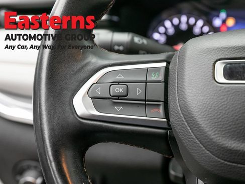 Used 2022 Jeep Compass Limited w/ Sun and Sound Group AWD/4WD image 15