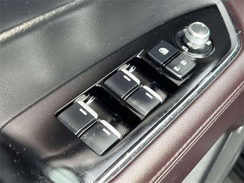 Used 2023 MAZDA CX-5 Signature image 17