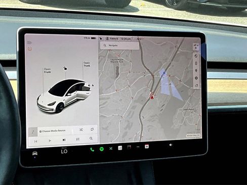 Used 2021 Tesla Model 3 Standard Range Plus image 13