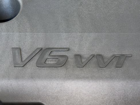 Used 2023 Buick Enclave Essence w/ LPO, Floor Liner Package AWD/4WD image 26