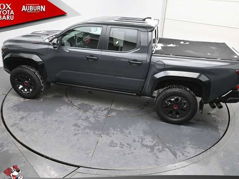 Used 2024 Toyota Tacoma TRD Pro image 31