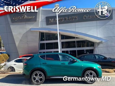 Used 2024 Alfa Romeo Tonale Ti image 4