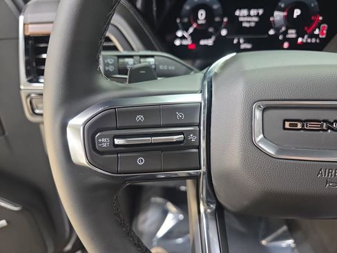 New 2026 GMC Yukon Denali w/ Sun & Power Step Package AWD/4WD image 19