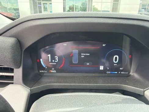 Used 2026 Ford Explorer Active RWD image 13