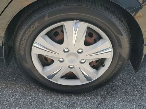 Certified 2021 Nissan Sentra S image 31