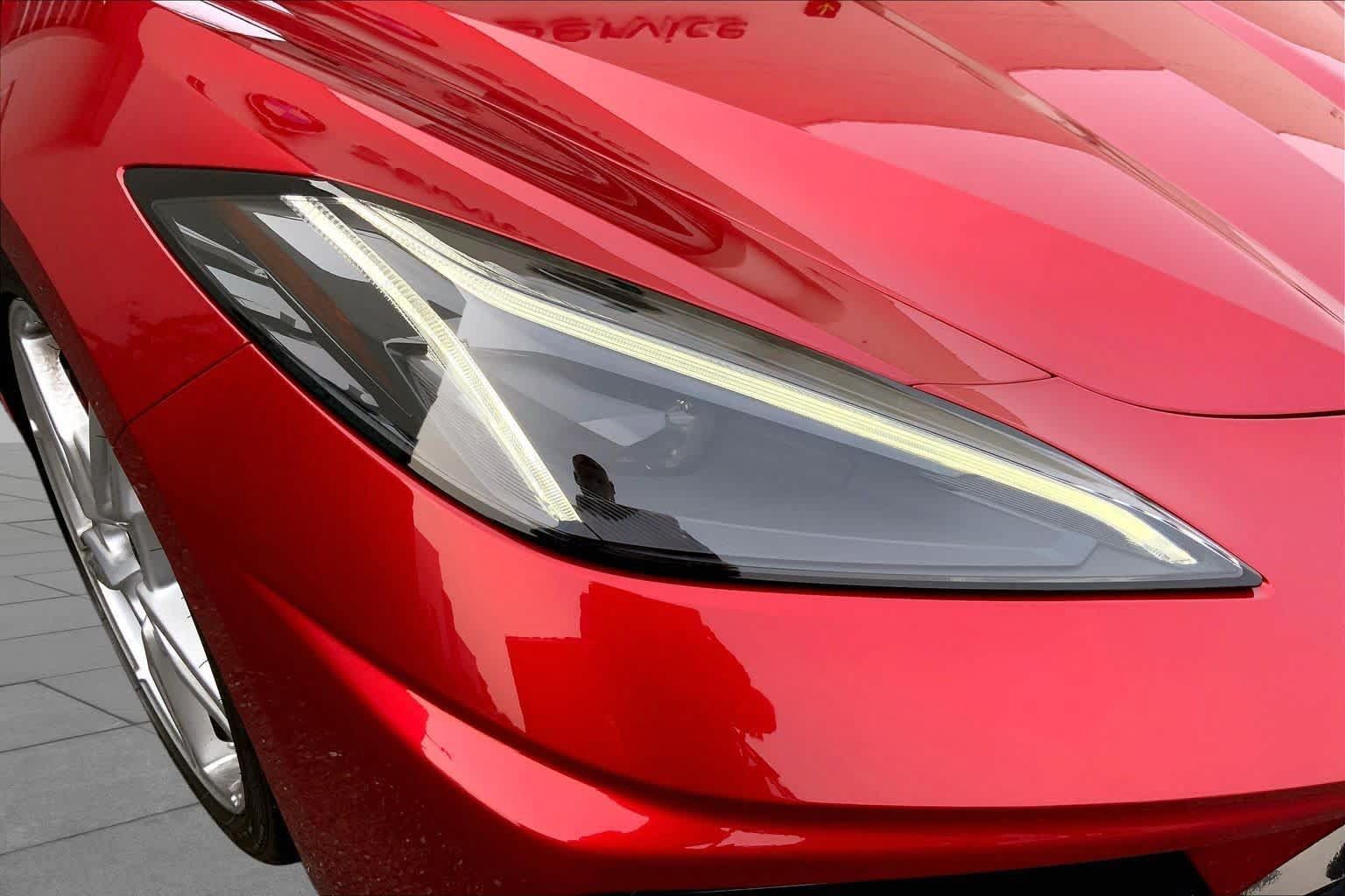 Used 2021 Chevrolet Corvette Stingray Preferred Cpe w/ Z51 Performance Package RWD image 24